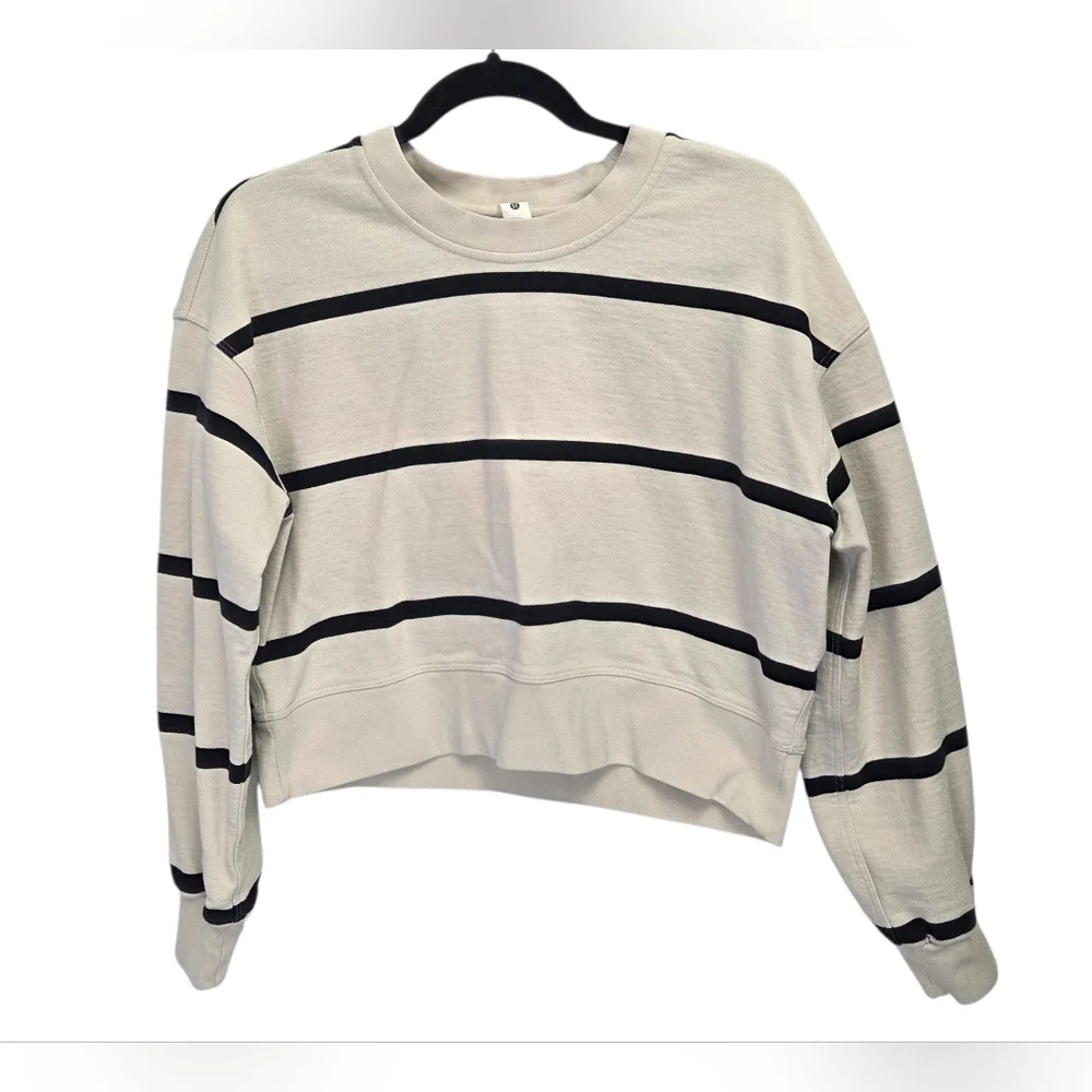 Lululemon Perfectly Oversized Cropped Crew Women’s Size 4 Striped Sweatshirt - Picture 2 of 5